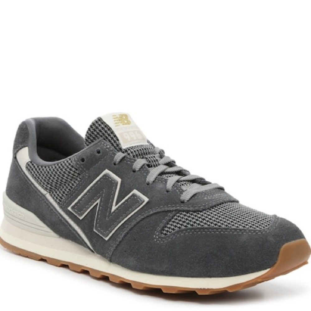 New Balance Women’s 996 v2